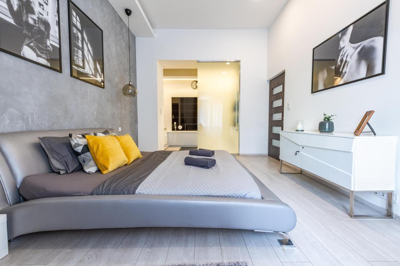 Luxury Nova Home Next To The New York Cafe Budapeszt Zewnętrze zdjęcie